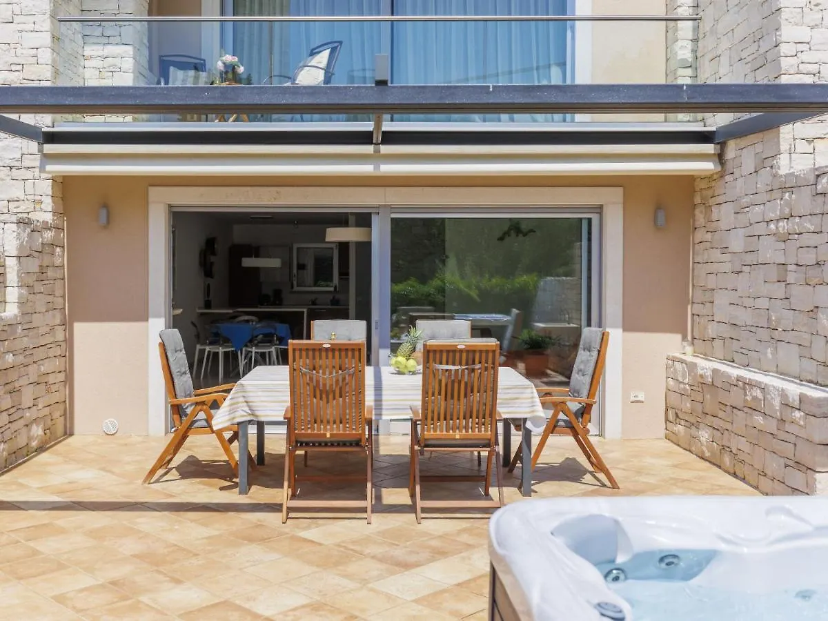 Holiday Home Sv- Ivan 1 Pelegrin